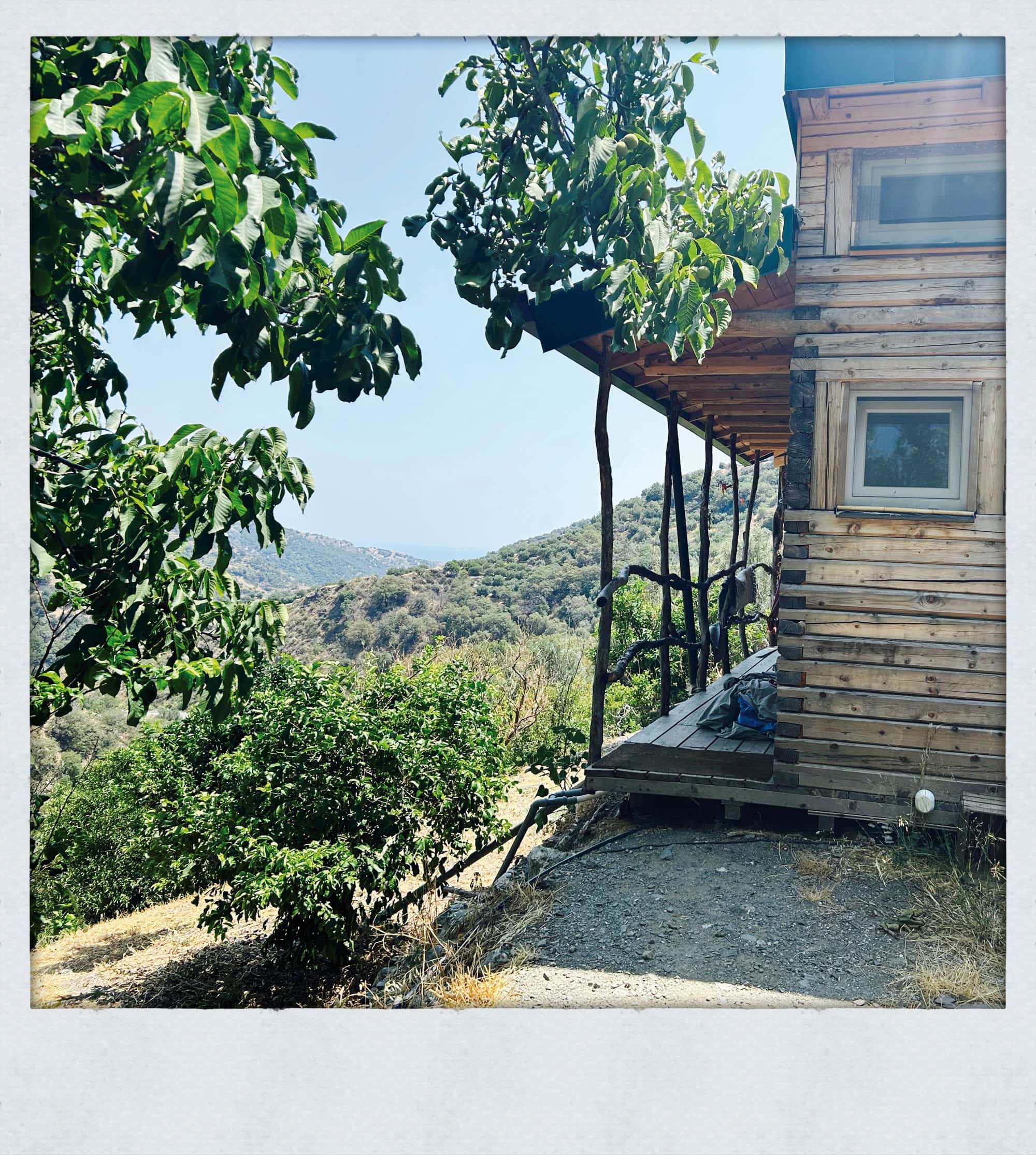 Willkommen Im Neuen Leben – Eine Familie Erzählt Vom Auswandern Nach Sizilien – Himbeer Titetgeschichte