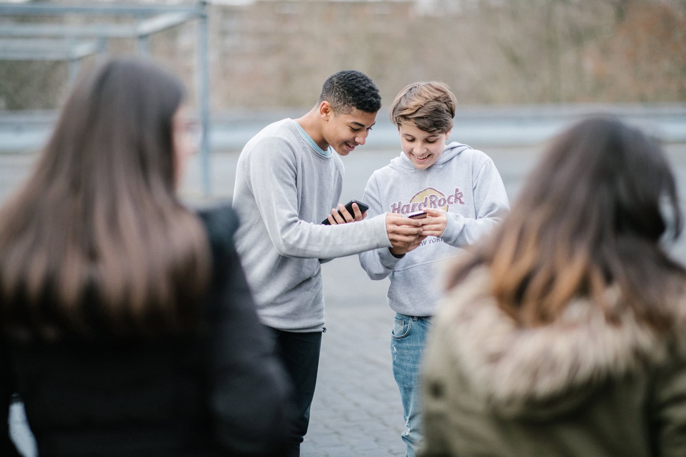 Safer Internet Day 2026: Ki And Me, Für Kinder Und Jugendliche // Himbeer