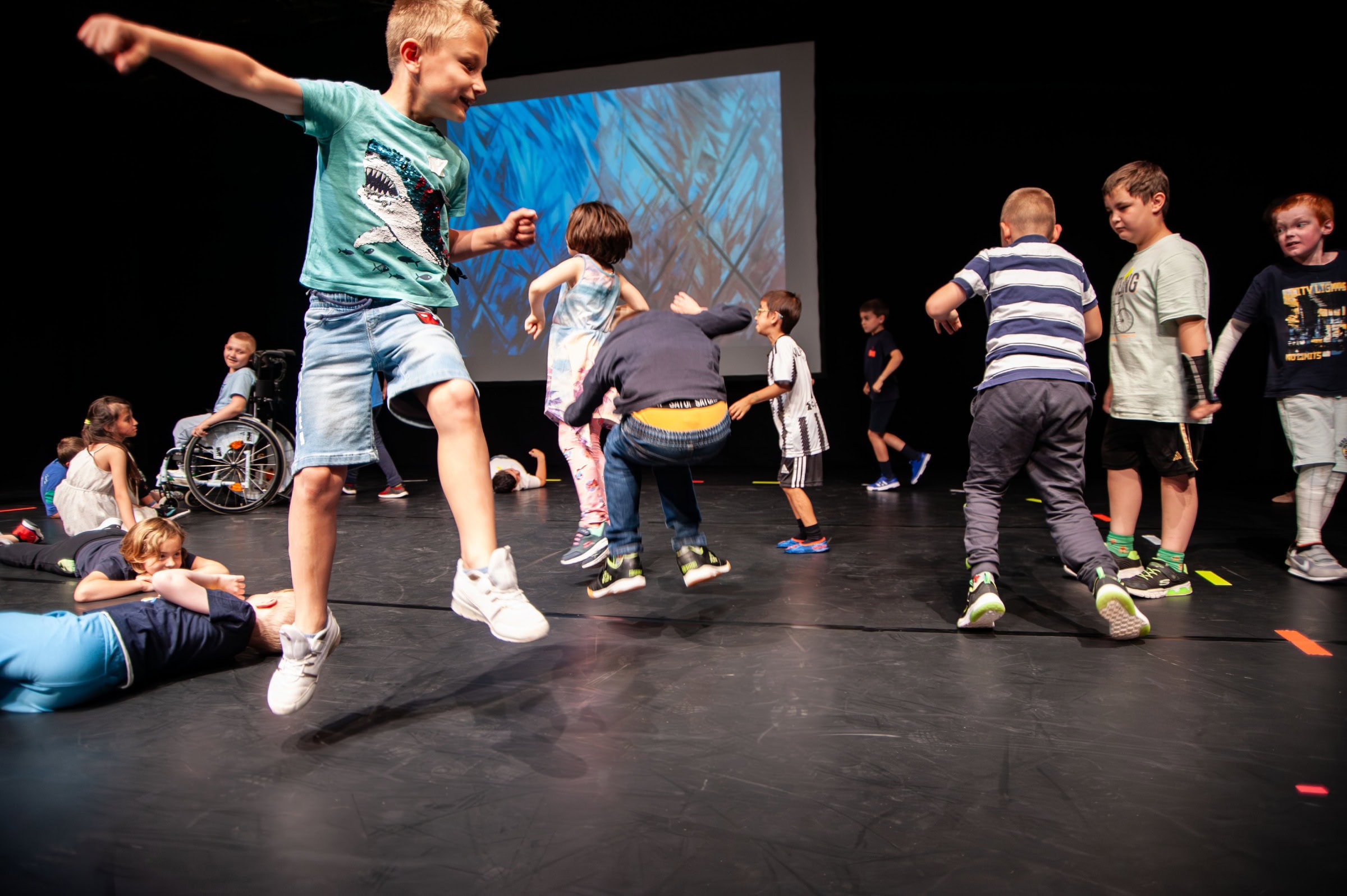 Kinderdisco Im Jungen Tanzhaus Berlin // Himbeer