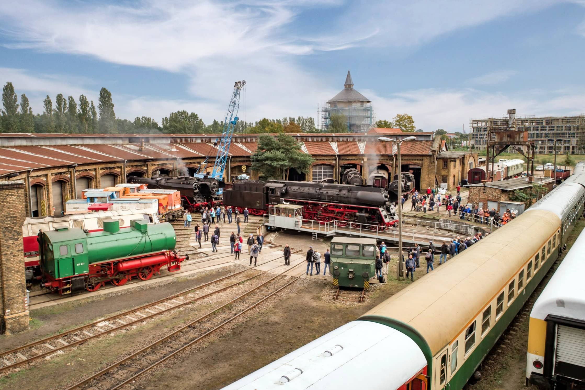 Frühlingsfest Der Dampflokfreunde Im Betriebswerk Schöneweide // Himbeer
