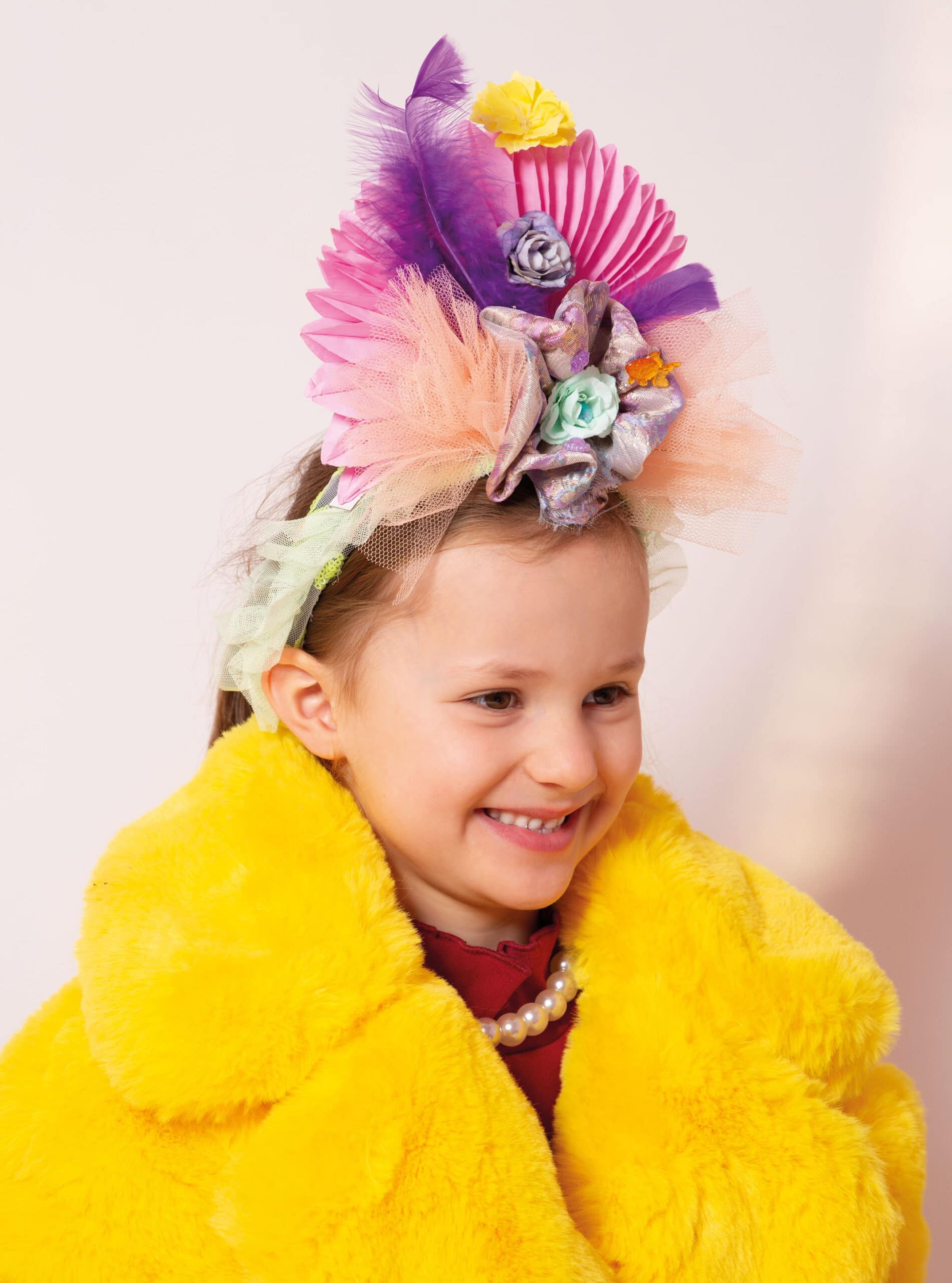 Vielfalt im Kopf – gendersensible Pädagogik in der Kita. Titelstory im HIMBEER Magazin April-Mai 2026