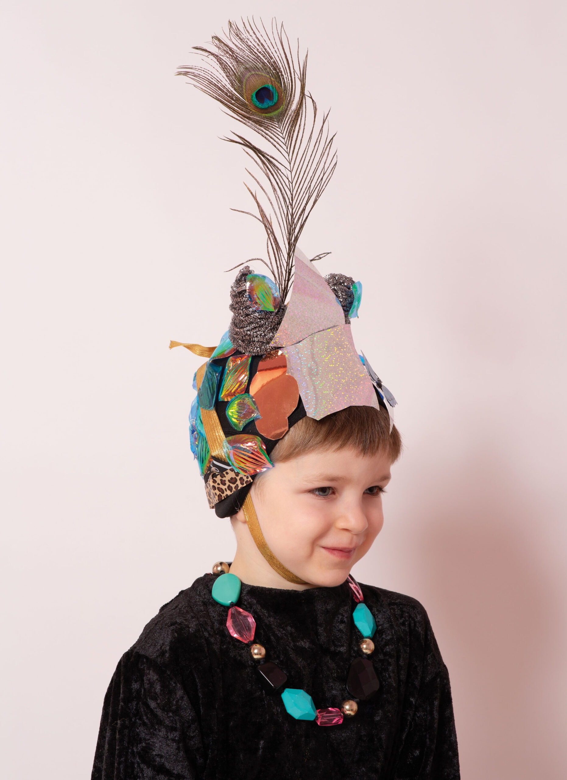 Vielfalt im Kopf – gendersensible Pädagogik in der Kita. Titelstory im HIMBEER Magazin April-Mai 2026