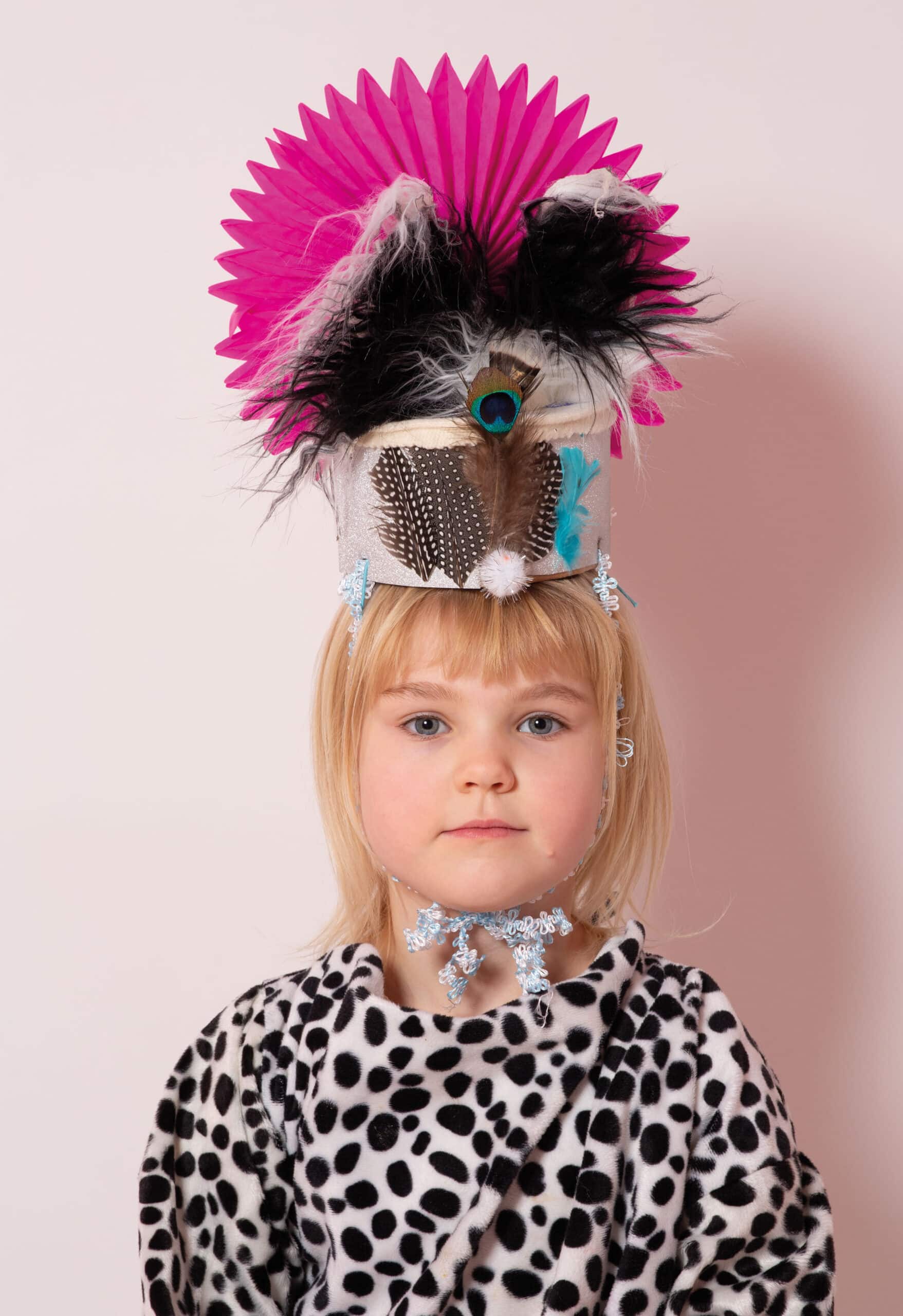 Vielfalt im Kopf – gendersensible Pädagogik in der Kita. Titelstory im HIMBEER Magazin April-Mai 2026