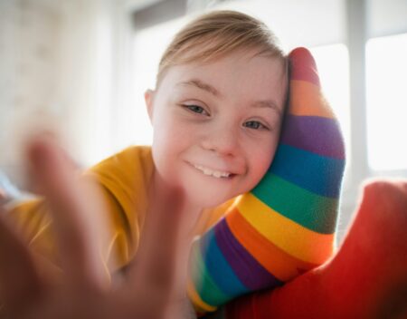 Bildungs- Und Mitmach-Initiative „Farben Sind Für Alle Da“ Zu Gendersensibler Pädagogik In Kindergarten Und Kinderzimmer