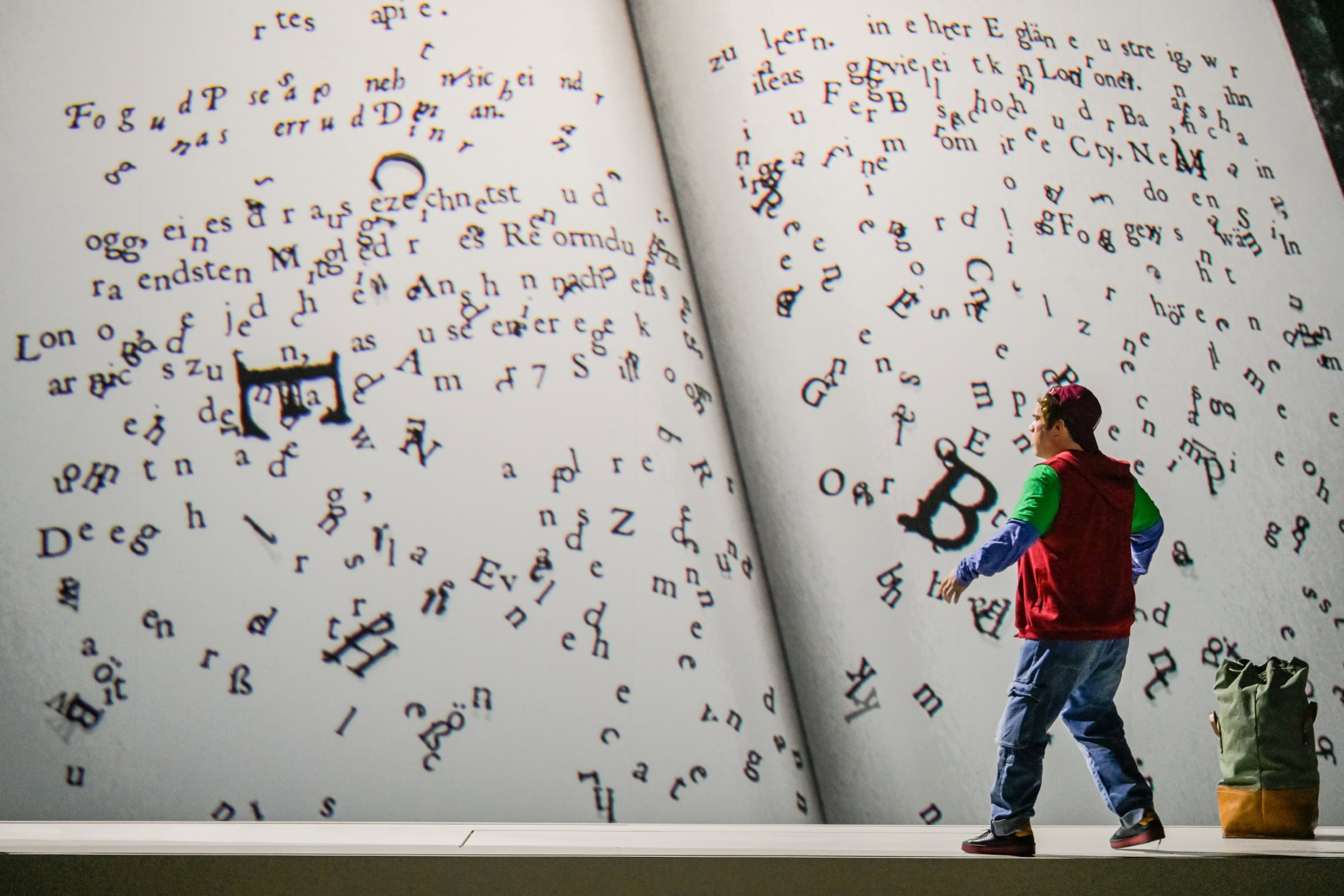 Theaterpremiere „In 80 Tagen Um Die Welt“, Deutsche Oper Berlin // Himbeer