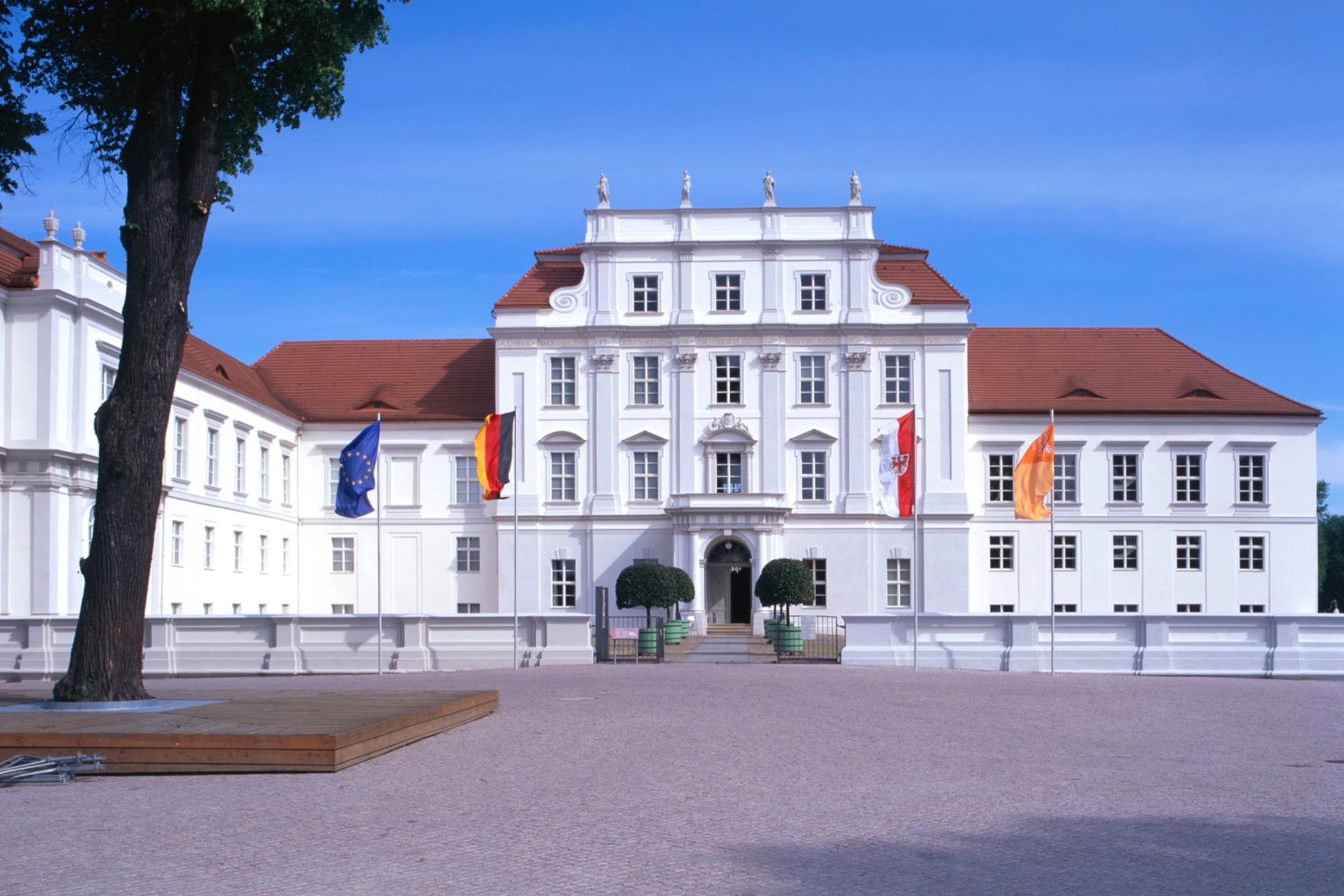 Orangefest Im Schlosspark Oranienburg, Für Familien // Himbeer
