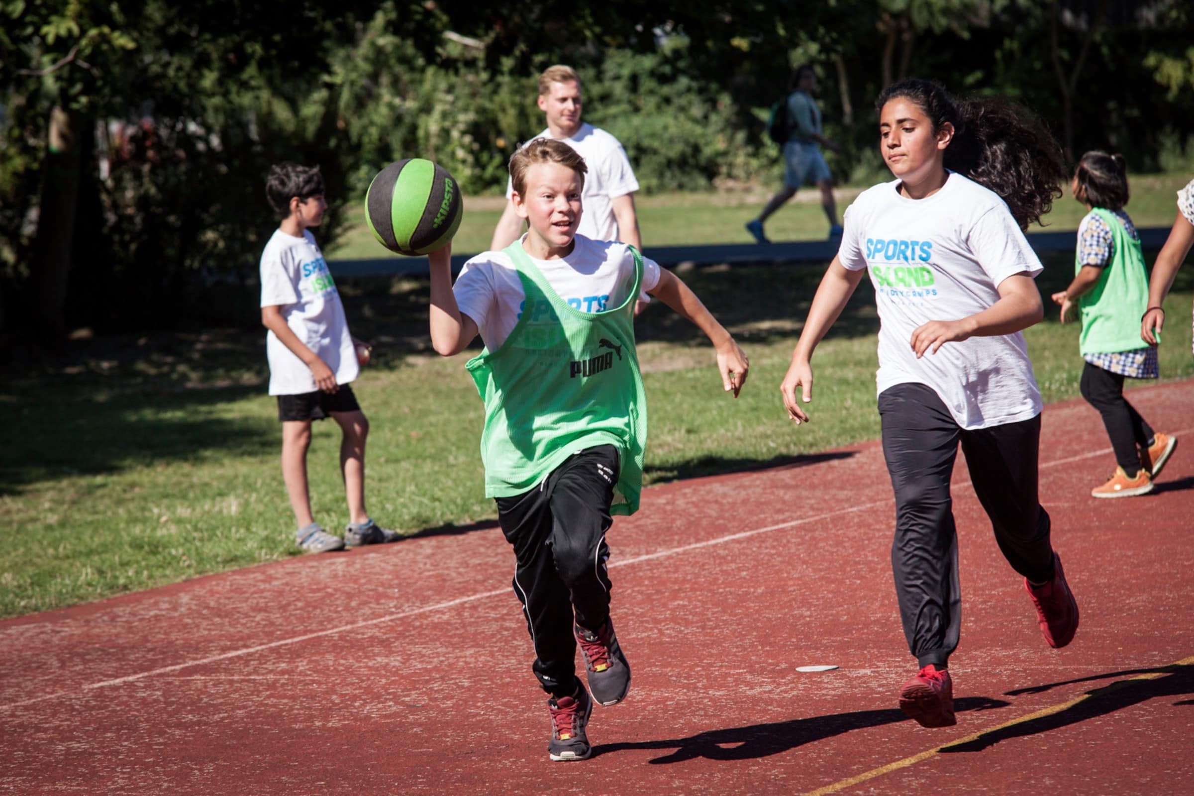 Anbieter:innen Für Aktive Ferienkurse In Berlin: Sports Island // Himbeer 