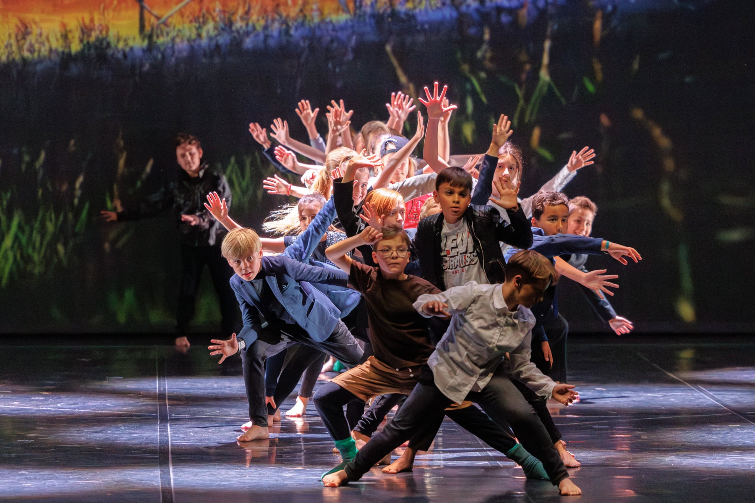 Premiere Tanz Ist Klasse, „Helden“ // Himbeer