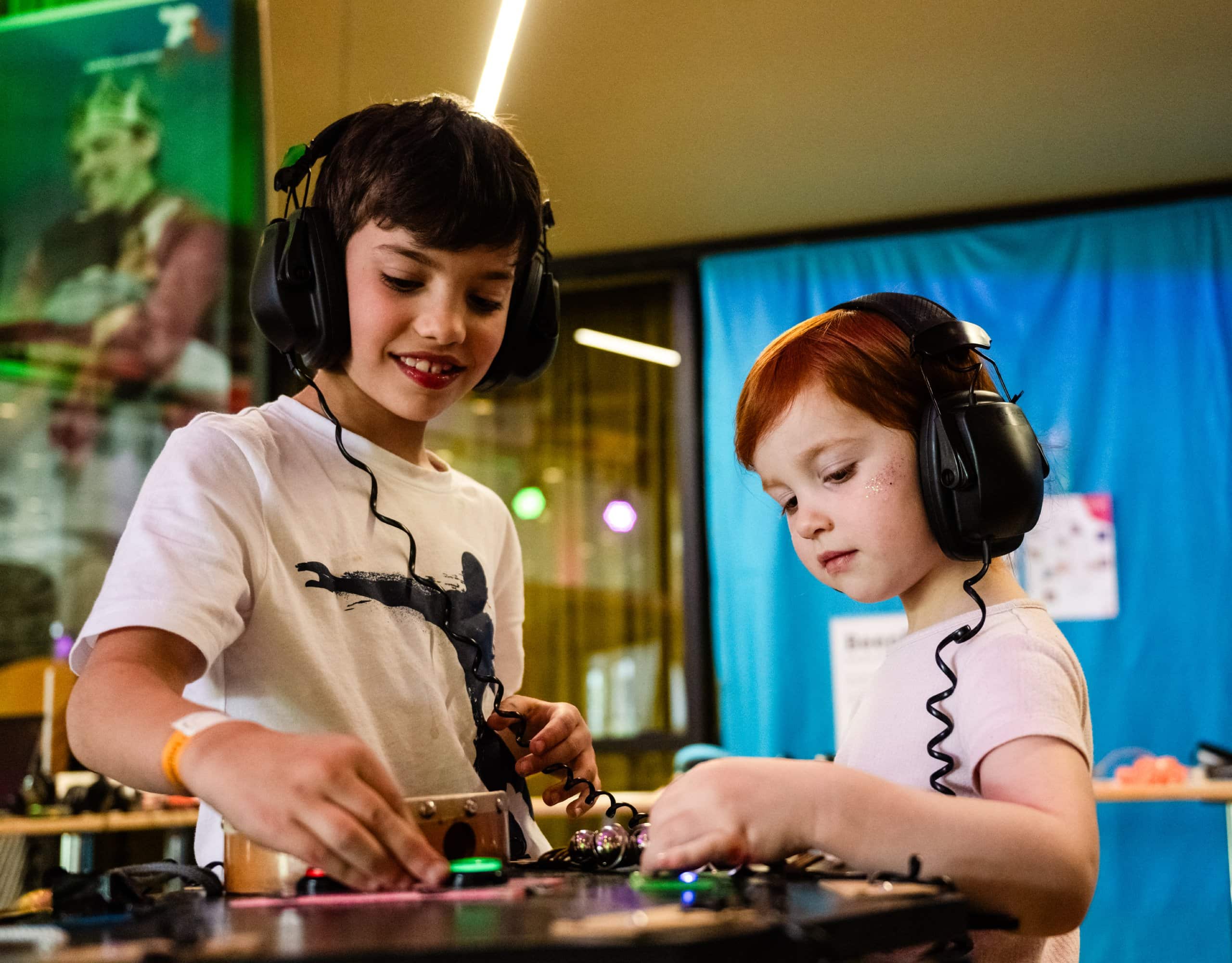 Tipps Fürs Wochenende Mit Kindern In Berlin: Fez Minibooth – Wenn Kinder Beats Bauen