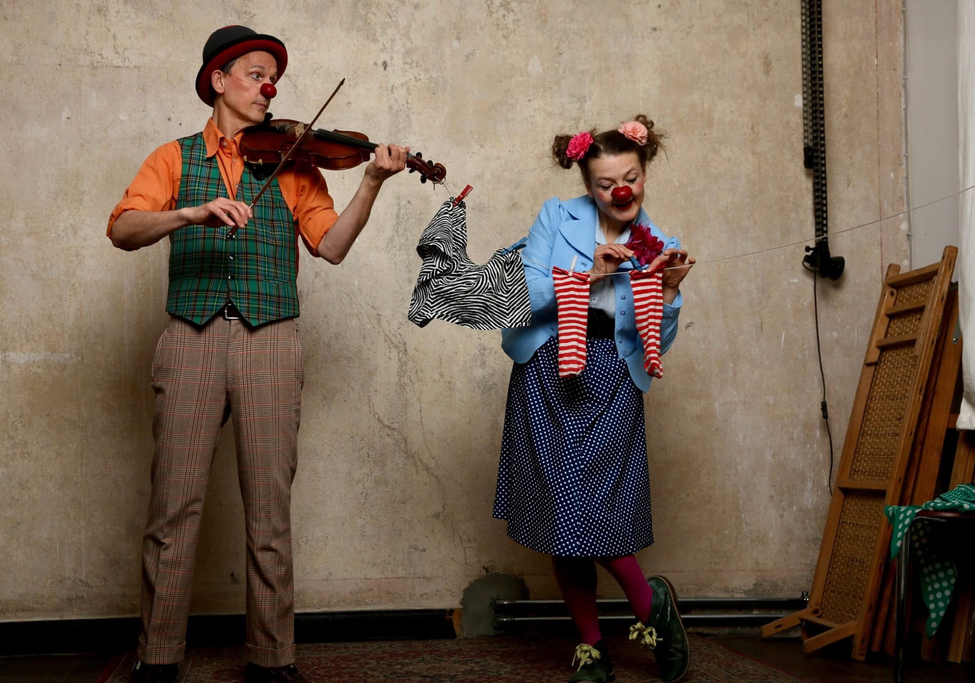 Clown-Theater Und Spielestunde Mit Natascha Und Bartusch // Himbeer