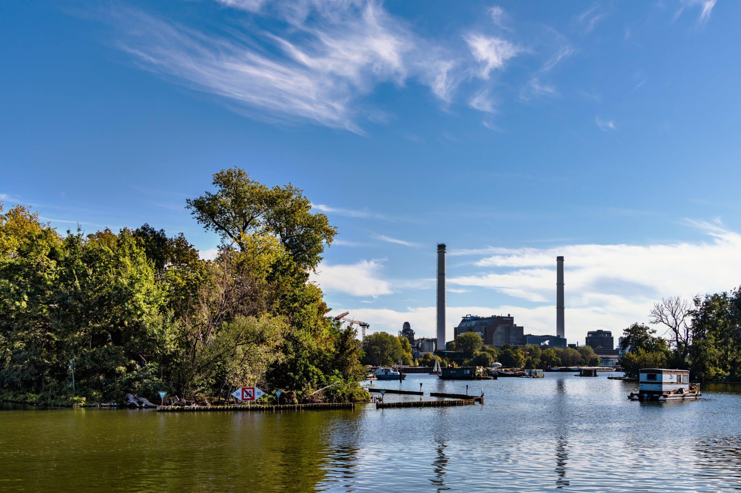 Wasserfest An Der Rummelsburger Bucht // Himbeer