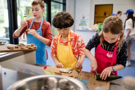 Kinderstadt Fezitty Im Fez Versorgt Von Knuspr // Himbeer