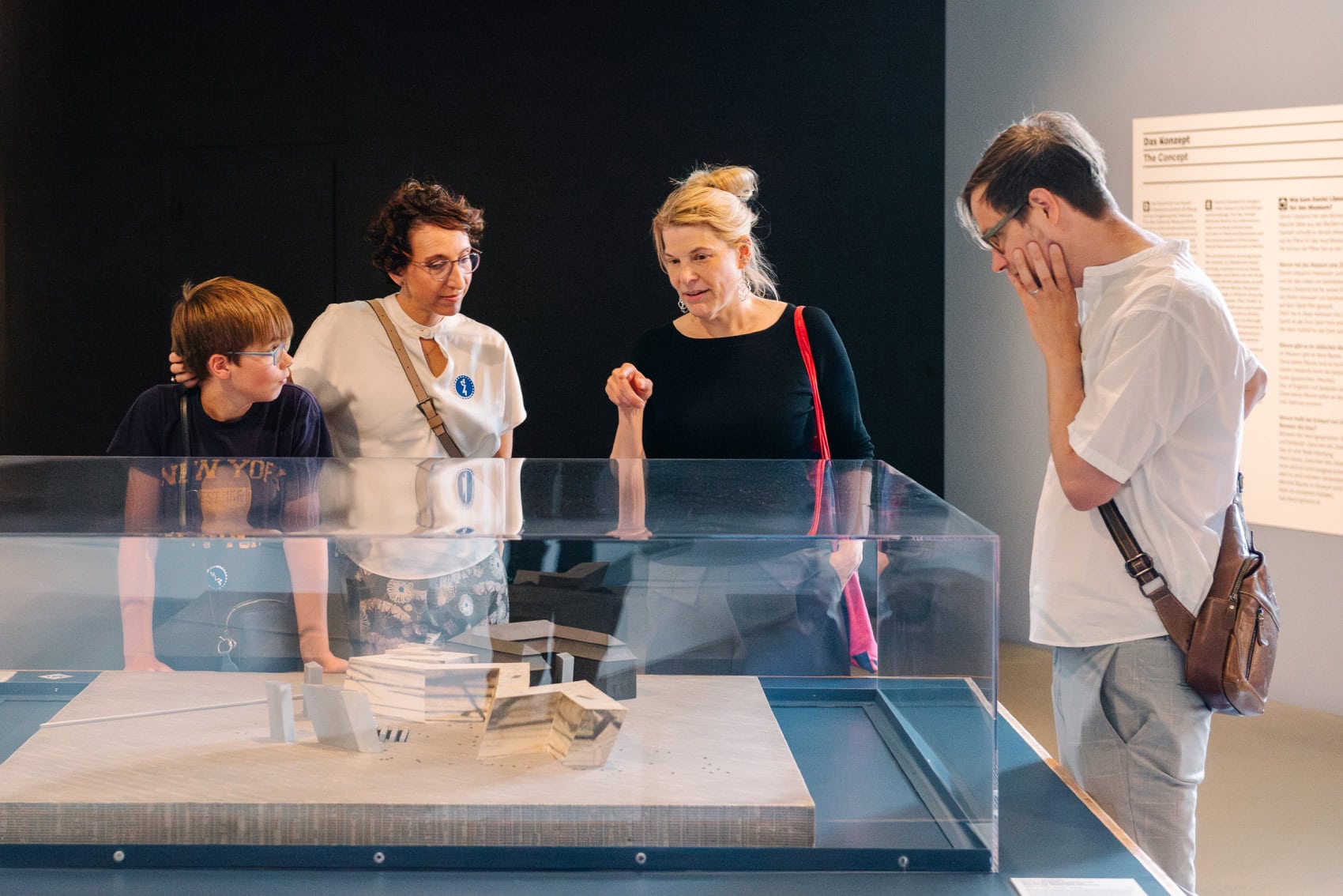 Familiensonntag Im Jüdischen Museum Berlin // Himbeer